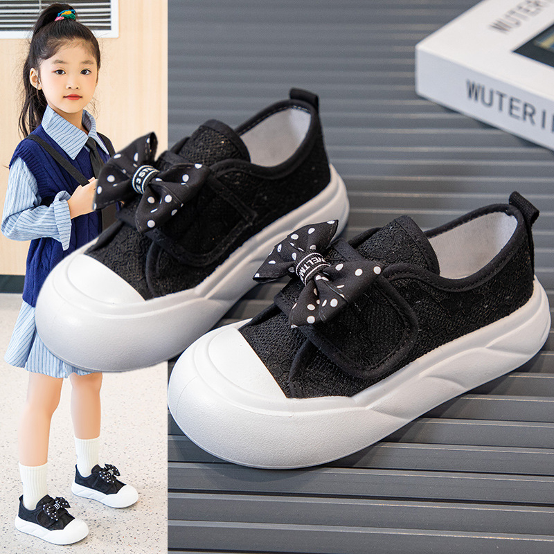 Mergaitėms skirti kanvas sportiniai bateliai su kaspinu, žemas viršus, Velcro užtrauktukas, gumos padas, tinkami šokiui ir pasirodymams, pavasaris–rudenis, kasdienis stilius