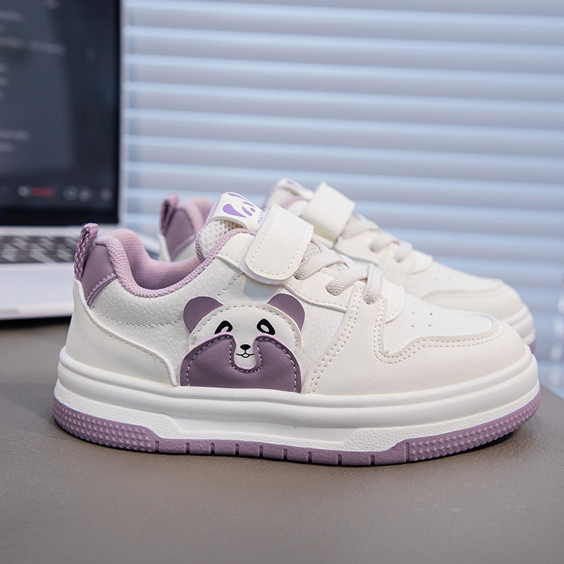 Bērnu sneakers – augšējā daļa no mikrošķiedras ādas, guma zole, Velcro aizdare, karikatūras raksts, zoles injekcijas formēšanas tehnoloģija