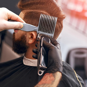 Barber Fade fésűk férfiaknak – hajformázás és hajvágás hajnyíróval