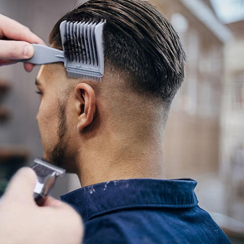 Barber Fade fésűk férfiaknak – hajformázás és hajvágás hajnyíróval