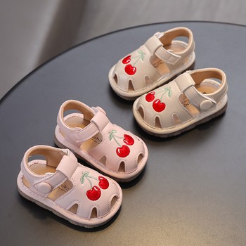Παιδικά σανδαλάκια περπατήματος – συνθετικό δέρμα επάνω, κλείσιμο Velcro, αναπνεύσιμη άνεση, αντιολισθητική σόλα, χαμηλός αστράγαλος, καλοκαίρι και άνοιξη