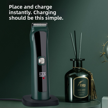 Električni kliper za kosu s LCD zaslonom, punjivi, vodootporan, motor s četkicama, oštrica od nehrđajućeg čelika