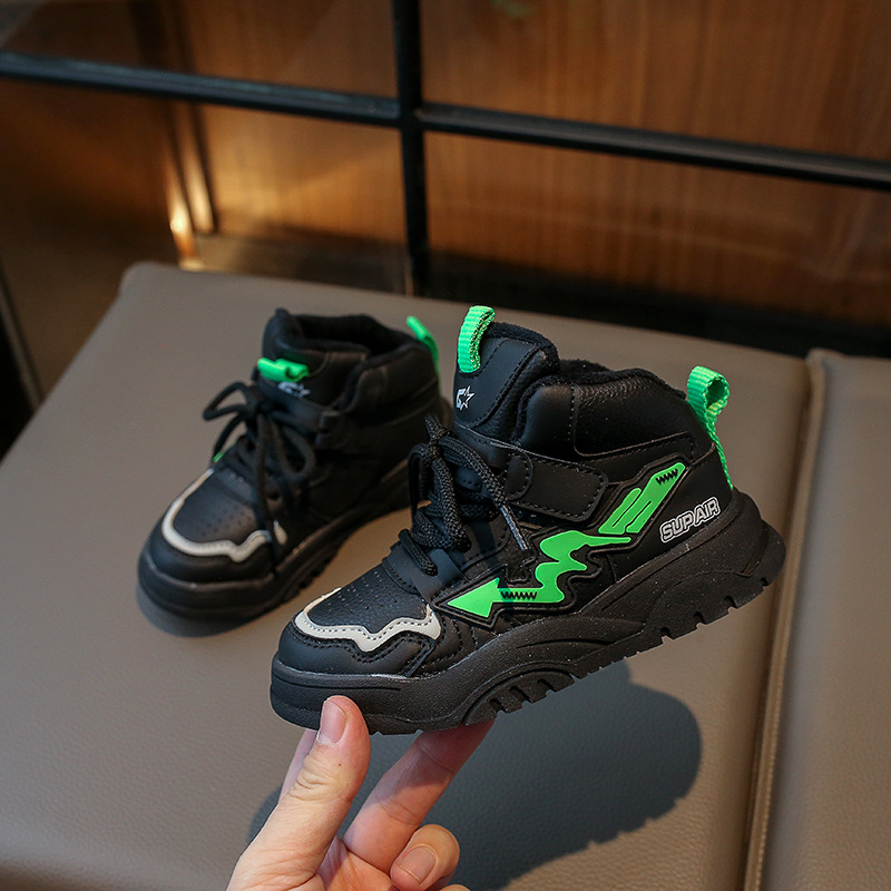 Dječje tenisice za trčanje s gornjim dijelom od umjetne kože, flis podstava, debela gumena potplata, chunky dad shoes stil, jesen-zima 2023