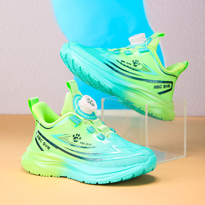 Vaikų sportiniai bateliai su kvėpuojančiu tinkliniu viršumi (Viršus: tinklas + sintetinė oda; Padas: EVA; Užsegimas: pasukamieji mygtukai)