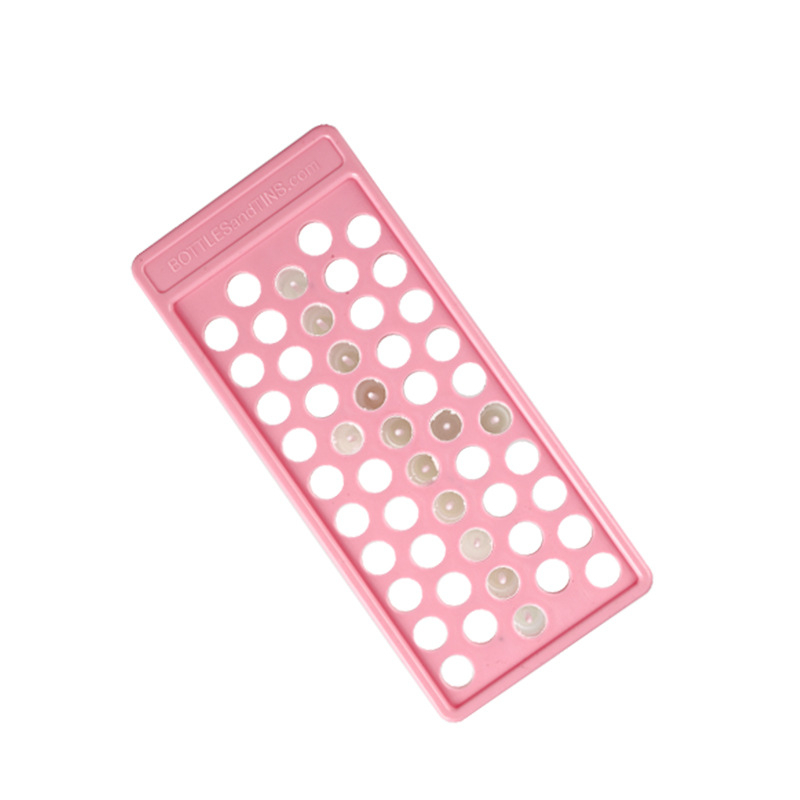 PP lūpų balzamo vamzdeliai – rinkinys 50 vnt su padėklu, įsk. scraper; injekcinis liejimas; medžiaga PP; modelis r002