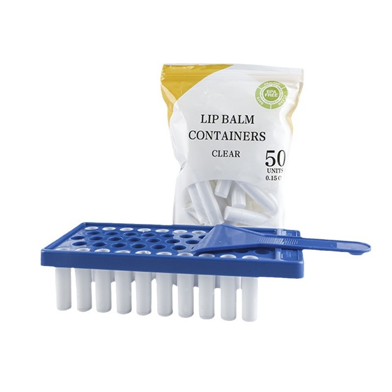 PP lūpų balzamo vamzdeliai – rinkinys 50 vnt su padėklu, įsk. scraper; injekcinis liejimas; medžiaga PP; modelis r002