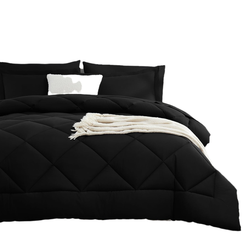 Kviltuota cheminių pluoštų antklodė, visiems metų laikams, svoris 1.0-1.5 kg, pritaikoma