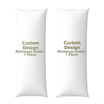 Sofa pagalvių užvalkalas, poliesteris, geometrinis abstraktus raštas, pritaikomas su logotipu, šiuolaikiškas minimalistinis stilius svetainėje.