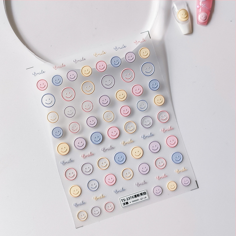 Nagų dekoravimo lipdukas TS-2375 – 3D reljefas, PET medžiaga, plonas skaidrus, lipnus, Fresh Smiling Face