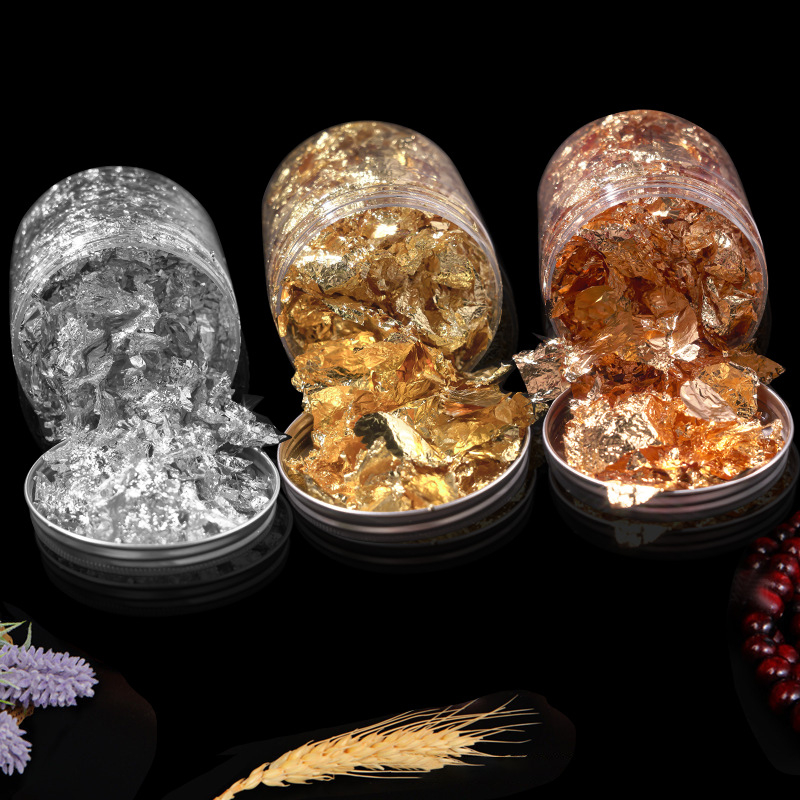 Naglų meno metalo folijos fragmentai – NEWBY, metalas, blokinis raštas, licencijuotas privatus ženklas