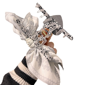 Plaukų segtukas Gripper su Cashew Flower dizainu - rankų darbo, korėjietiškas stilius, drobinė medžiaga, 2024 vasara