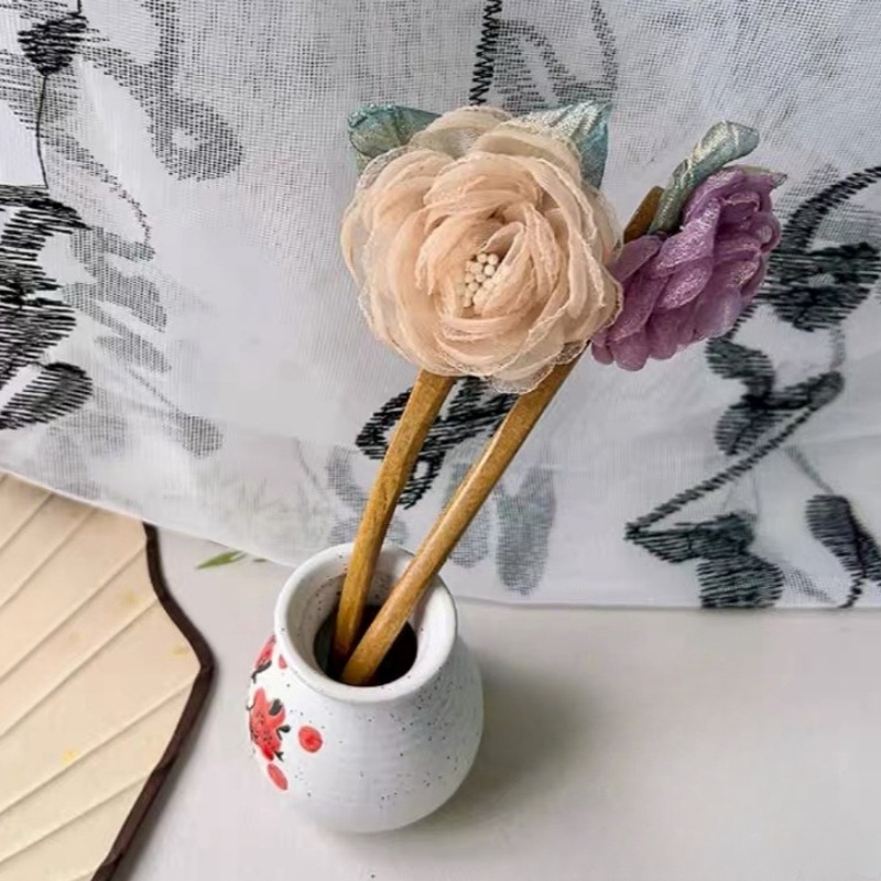 Ξύλινο τσιμπιδάκι μαλλιών σε ρετρό στυλ με φλοράλ διακόσμηση για αξεσουάρ κεφαλιού (Υλικό: Ξύλο; Στυλ: Vintage; Διακόσμηση: Λουλούδι; Κατηγορία προϊόντος: Αξεσουάρ κεφαλιού; Έτος/Σεζόν: Καλοκαίρι 2024)