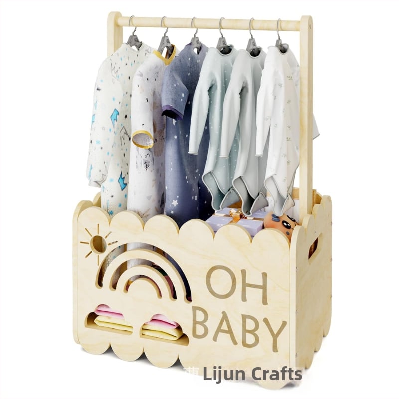 Nešiojama medinė saugojimo dėžė su graviravimu | Medžiaga: medis; Modelis: Nešiojama medinė dėžė; Paskirtis: saugojimui drabužiams ir žaislams