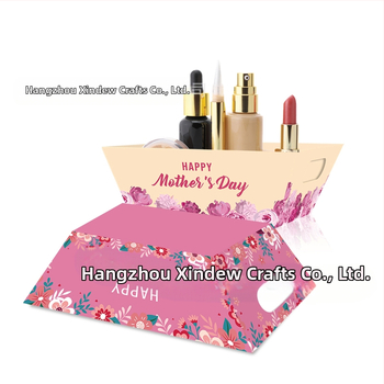 Dovanų įpakavimas su popieriniu krepšeliu; Medžiaga: kompozitinės medžiagos; Ženklas: Xin delie; Specifikacijos: 250 g kartonas; Išskirtinis įpakavimas: dovanų įpakavimas