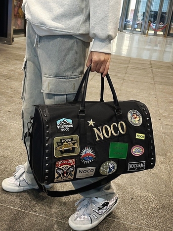 Τσάντα ταξιδιού με χιαστί — μεγάλη χωρητικότητα, PU+nylon υλικό, επένδυση πολυεστέρα, ορθογώνιο τετράγωνο σχήμα, φερμουάρ, ένας ιμάντας