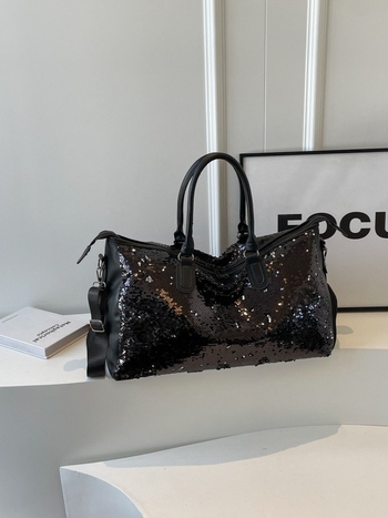 Τσάντα ταξιδιού για γυναίκες, PU υλικό, χωρητικότητα 20–35L, αδιάβροχη και επεκτάσιμη.