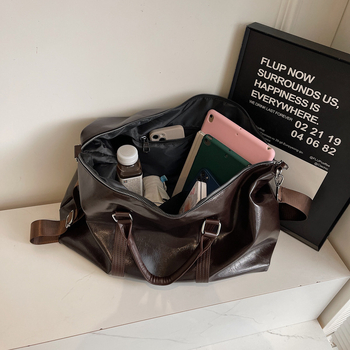 Τσάντα ταξιδιού από PU για άνδρες και γυναίκες — ελαφριά και κομψή, αδιάβροχη και ανθεκτική στη φθορά, επένδυση πολυεστέρα, μοτίβο μονόχρωμο