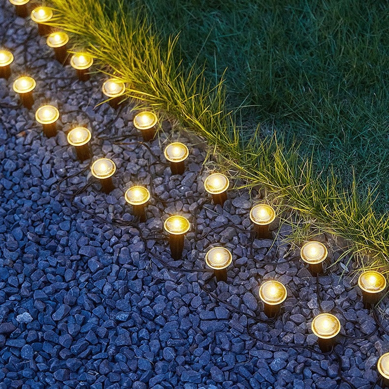 Saulės plokščia žemės apšvietimo lemputė vejoms ir kiemo takams — 0,5 W, nuolatinis apšvietimas 6–12 valandų, medžiaga: guma, modelis: Solar flat light small ground lamp