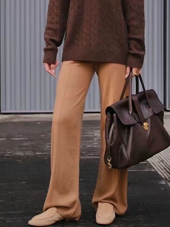 PU Tote táska záras kivitel, nylon bélés, horizontális négyszög alakú