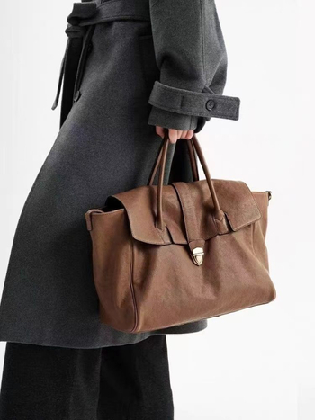 PU Tote táska záras kivitel, nylon bélés, horizontális négyszög alakú