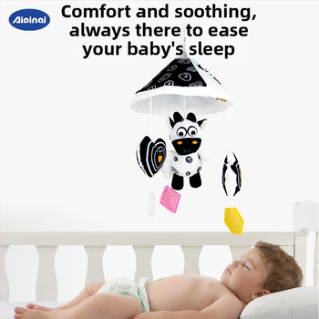 Aipinqi Pliušinis pakabinamasis žaisliukas su varpele kūdikiams vežimėliui ir lovytei – gyvūnų dizainas, tinkamas 0–3 metų kūdikiams, skatina regą, klausą ir motorinę koordinaciją