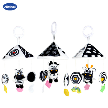 Aipinqi Pliušinis pakabinamasis žaisliukas su varpele kūdikiams vežimėliui ir lovytei – gyvūnų dizainas, tinkamas 0–3 metų kūdikiams, skatina regą, klausą ir motorinę koordinaciją