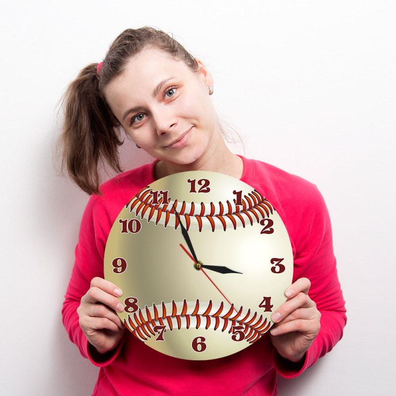 Akrilo sieninis laikrodis su kvarciniu mechanizmu, maitinamas baterijomis, vienpusiai, šiuolaikinio stiliaus