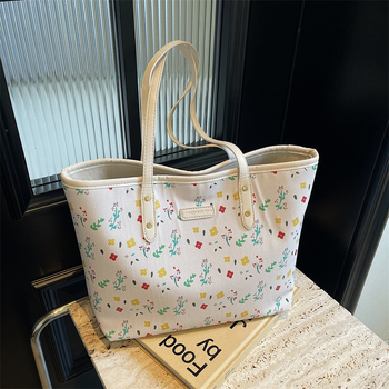 Grapefruit Tote τσάντα σε αστικό μινιμαλιστικό ύφος, PU υλικό, οριζόντια τετράγωνο σχήμα, άνοιγμα με φερμουάρ