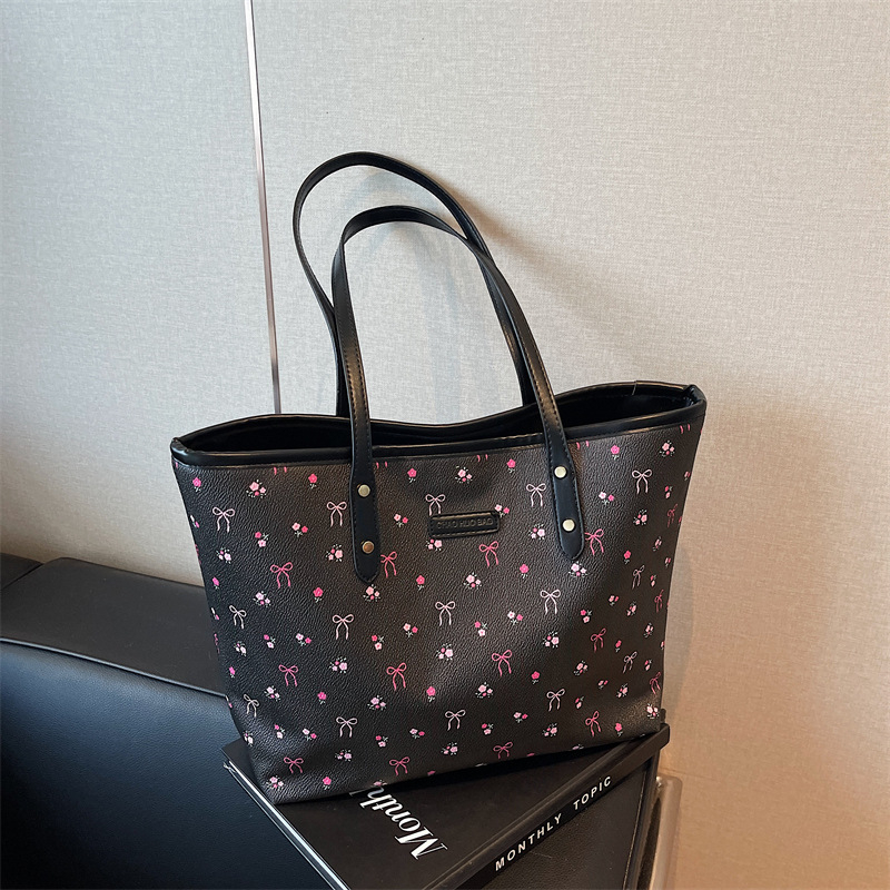 Grapefruit tote táska, városi minimalista stílus, PU anyag, vízszintes négyszögletes forma, cipzáras nyitás