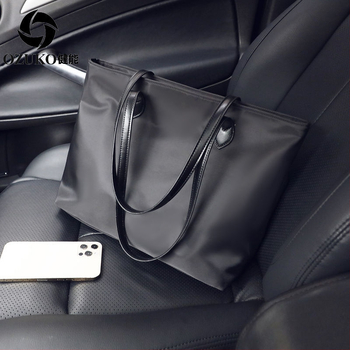 Γυναικεία επαγγελματική τσάντα γραφείου: Νάιλον, Tote στυλ, Φερμουάρ ανοίγματος, Εσωτερική επένδυση Νάιλον, Tingnan