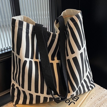 Платнена чанта за рамо с цип, урбан стил, без подплата, вертикална квадратна форма, вътрешен джоб