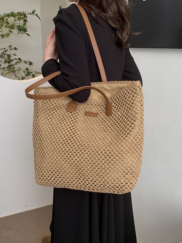 Geantă de umăr din pai de paie împletit, cu fermoar, formă verticală pătrată, căptușeală din poliester, două bretele