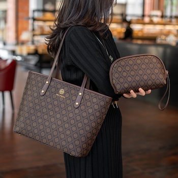 Τσάντα Tote από Kraft χαρτί, επένδυση από δέρμα αγελάδας, άνοιγμα με φερμουάρ, εσωτερικό στρώμα, διπλοί ιμάντες