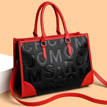 Дамска чанта през рамо PU — хоризонтална квадратна форма, цип за затваряне, полиестерна подплата, вътрешен джоб с цип и джоб за карта