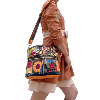 Geantă crossbody din piele naturală, design color-block, cu fermoar, formă pătrată verticală, bretea lungă din piele