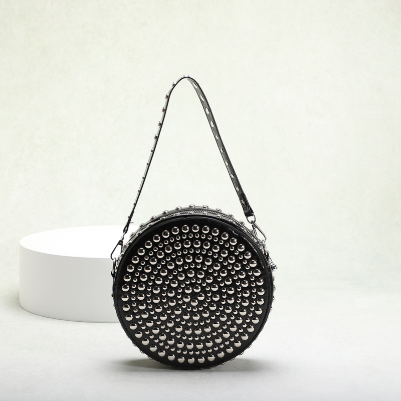 Geantă crossbody cilindrică cu formă ovală, PU material, închidere cu fermoar, buzunare interne pentru telefon și card de identificare