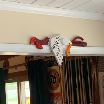 PVC διακοσμητικό κοτόπουλο για φράχτη, αγροτικού στυλ, με χάραξη, προσαρμόσιμο, κρεμαστό διακοσμητικό (Υλικό: PVC; Τέχνη: Χάραξη; Διαδικασία παραγωγής: Χάραξη; Προσαρμογή: Διαθέσιμη)