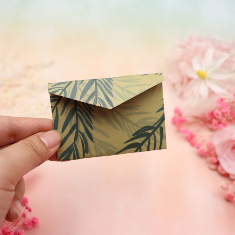 Szénacél vágó- és domborító matrica kártyákhoz és albumokhoz