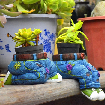 Γλάστρα από ρητίνη με καρτουνίστικο σχέδιο, μάρκα Red Summer