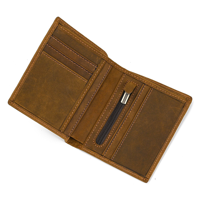 Мъжки бифолд портфейл от естествена кожа с горен слой телешка кожа и подплата от полиестер