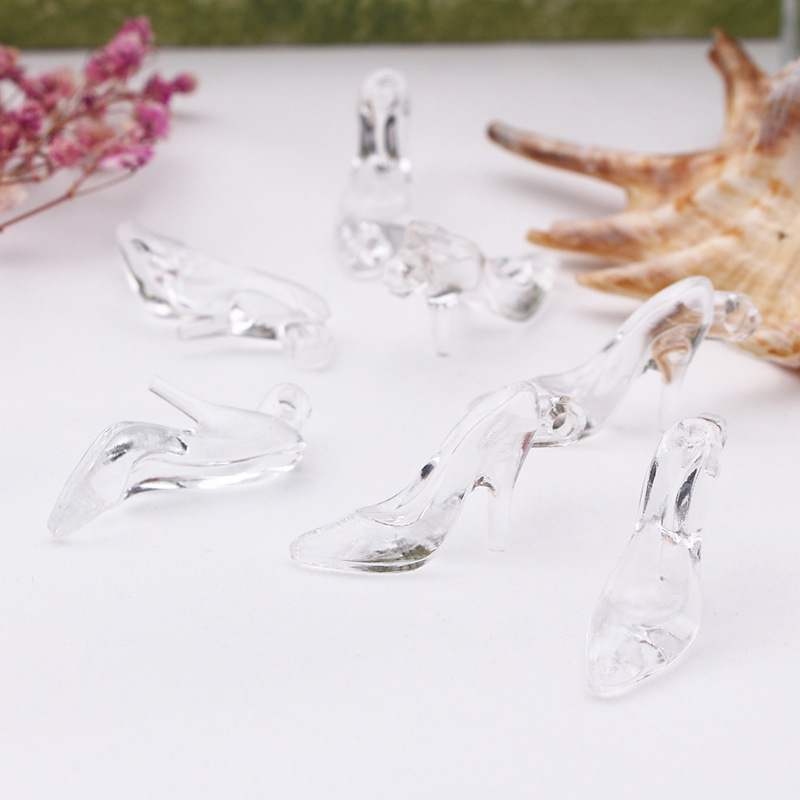 Decoruri cu tocuri din acrilic și sârmă pentru baby shower, proces ecologic, vară 2021