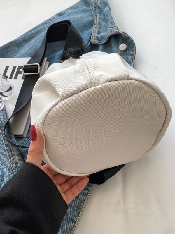 Női táska – városi minimalista stílus, vászon, bucket bag zárással