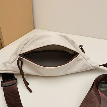 Unisex miesto neiloninis crossbody krepšys su užtrauktuku, vidinė kišenė su užtrauktuku ir poliesterio pamušalas