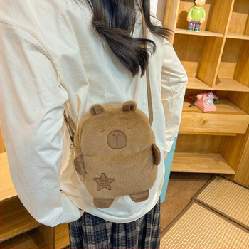 Capybara τσάντα ώμου crossbody — βελούδινη, μικρή κάθετη τετράγωνη, φερμουάρ, μία ιμάντας, αστικός μινιμαλισμός