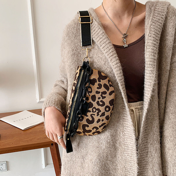 Τσαντάκι καμβά για μέση με φερμουάρ, street-trend σχεδίαση, εσωτερική θήκη με φερμουάρ, θήκη για το τηλέφωνο και για έγγραφα