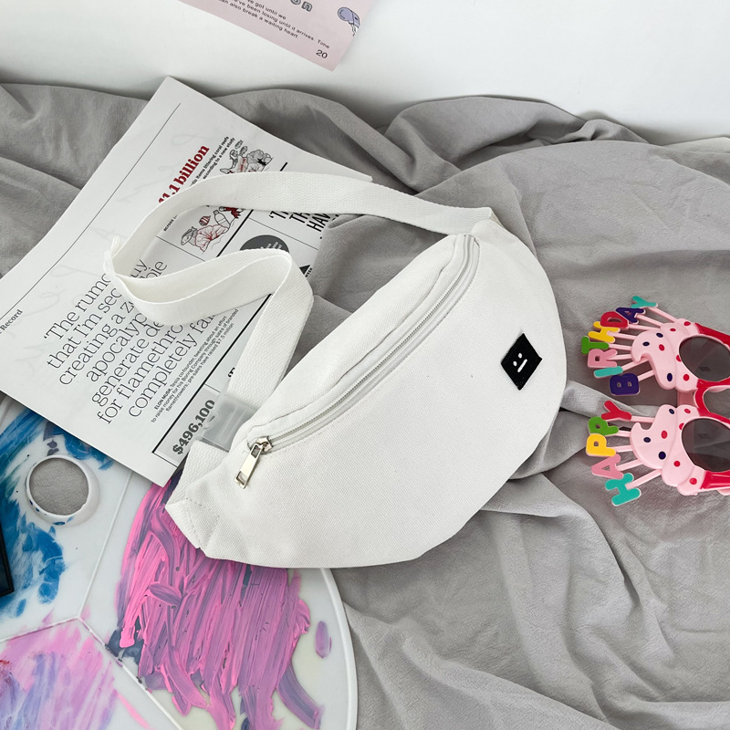 Crossbody krepšys – gatvės stilius, kanvasas, užtrauktukas, vidinė telefono kišenė, laisvalaikio kelionėms