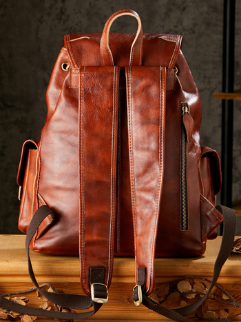 Ανδρικό δερμάτινο σακίδιο πλάτης Simple & Nature - κορυφαίο στρώμα βοοειδούς δέρματος, γνήσιο δέρμα, καμπύλες ιμάντες ώμου, χωρητικότητα κάτω από 20 L