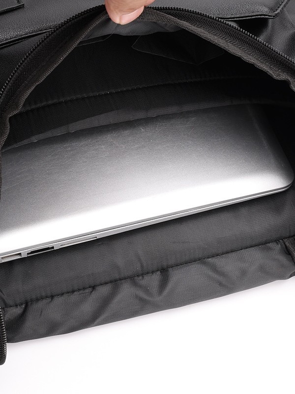 Uniszex utazótáska üzleti utakhoz — PU, 20–35L, vízálló, válltáska párnázott légpárnákkal, laptop-kompatibilis