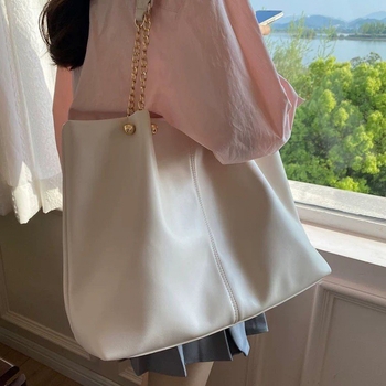 Τσάντα Tote από Corduroy με επένδυση PU, μαλακή κατασκευή, κλείσιμο με μαγνητικό κούμπωμα