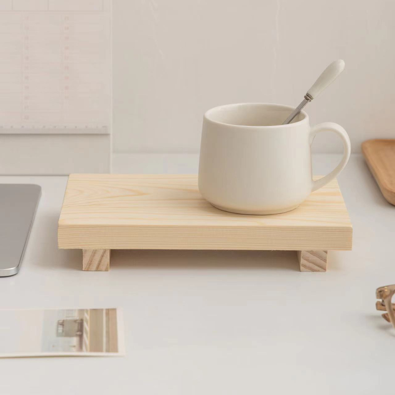 Suport de birou din lemn pentru figuri și parfum, multifuncțional, portabil, fără montaj; Material: lemn/bambus; un nivel unic de depozitare pe birou